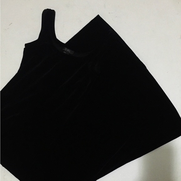 Just in💕 BCBG Thick Velvet Mighty Maxi Dress - Picture 3 of 5